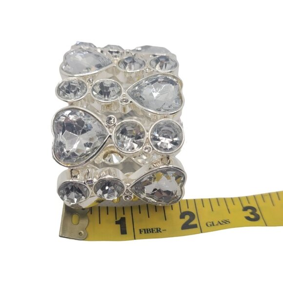 High Polished Silver Color Heart Shaped Crystal Bracelet - Picture 2 of 4